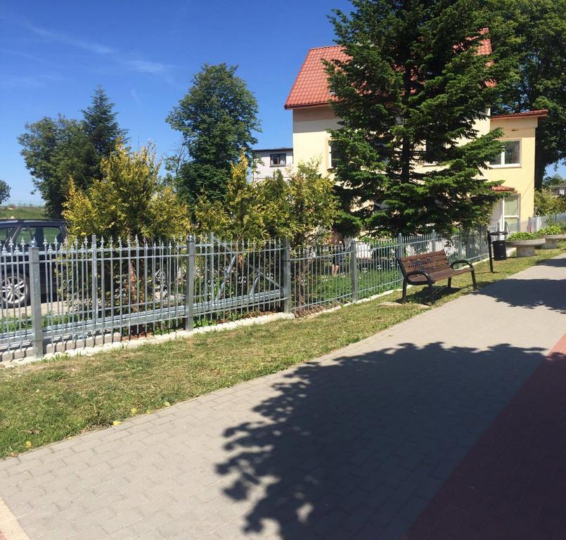 Appartamento Willa Plaza Pokoje I Domki Z Widokiem Na Morze Dziwnów Esterno foto